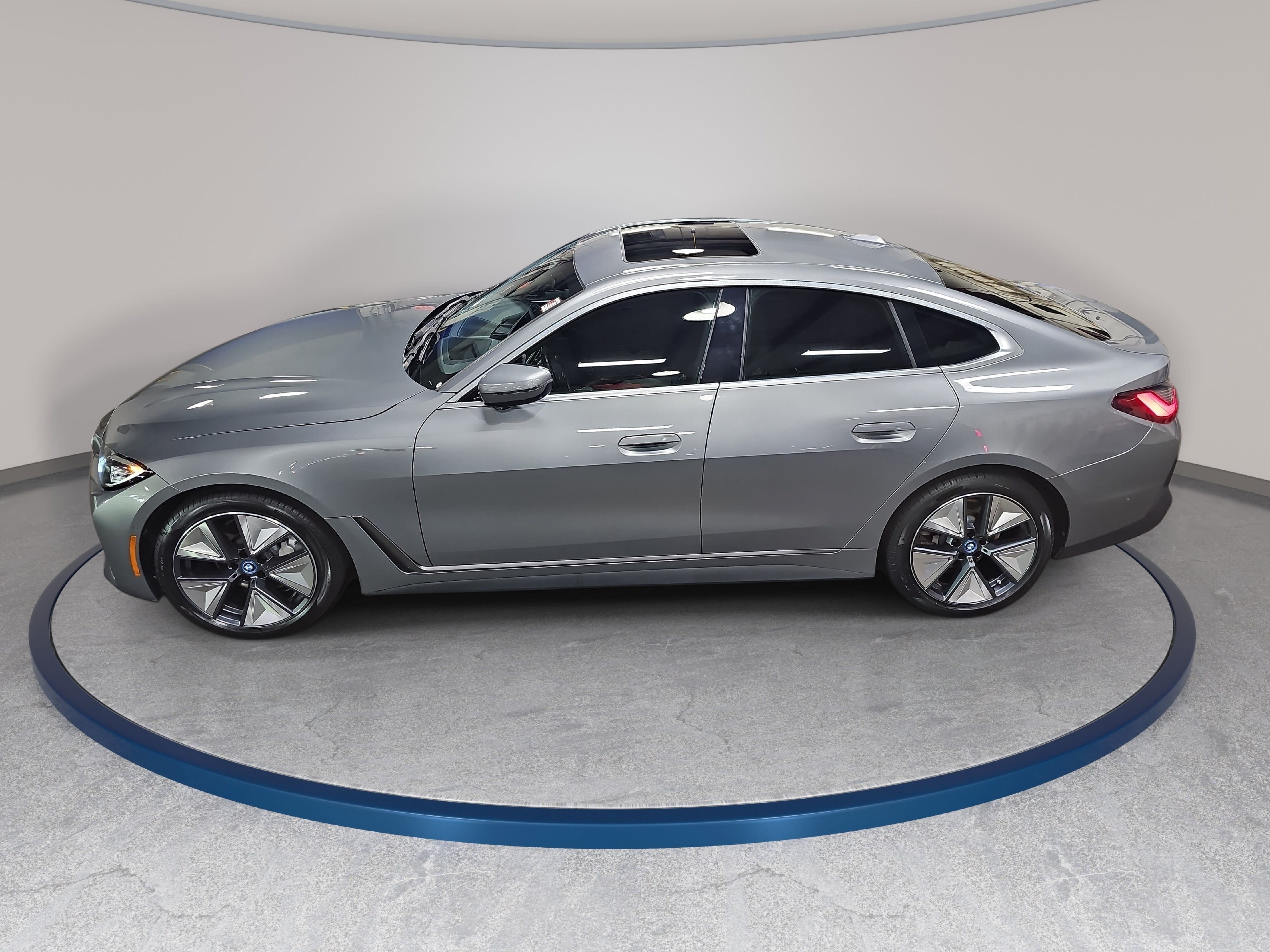 Used 2024 BMW i4 eDrive40 w/ Premium Package RWD image 8