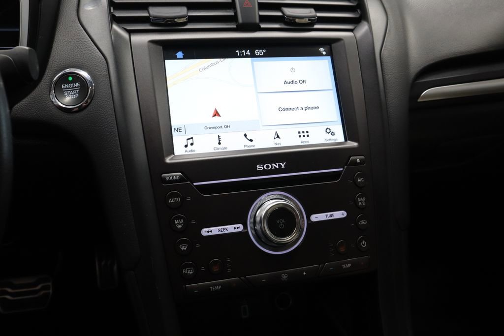 Used 2018 Ford Fusion Titanium image 34