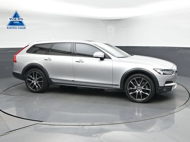 Used 2018 Volvo V90 T6 Cross Country w/ Convenience Package