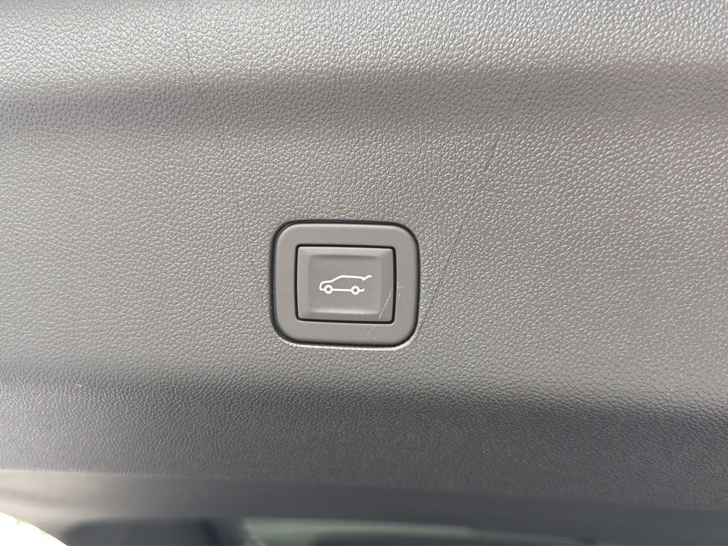 New 2026 Chevrolet Tahoe LT RWD image 37