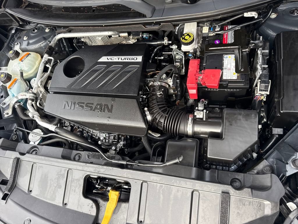 Used 2023 Nissan Rogue SV image 28