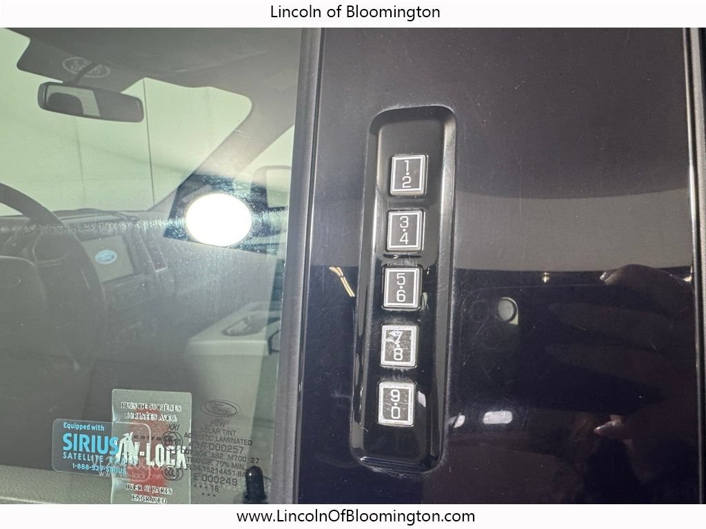 Used 2016 Ford F150 XLT w/ Equipment Group 302A Luxury AWD/4WD image 30