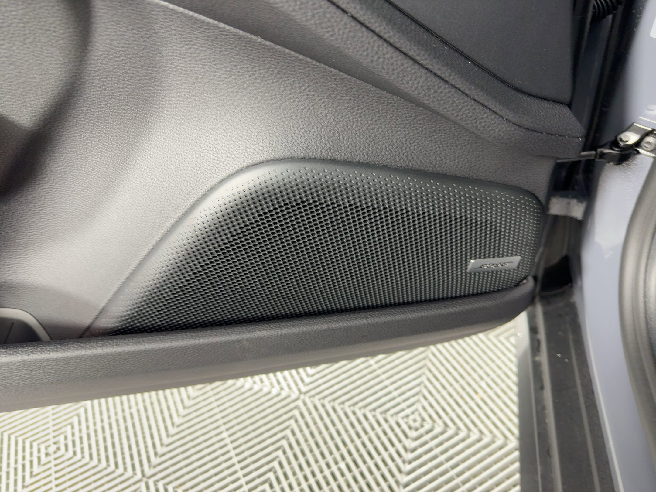 New 2026 Porsche Panamera 4 AWD/4WD image 22