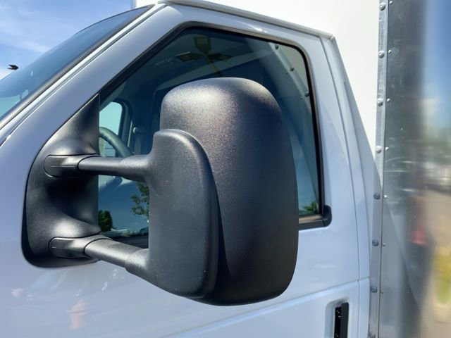 New 2026 Ford E-350 and Econoline 350 Super Duty w/ Driver's Safety Package image 10