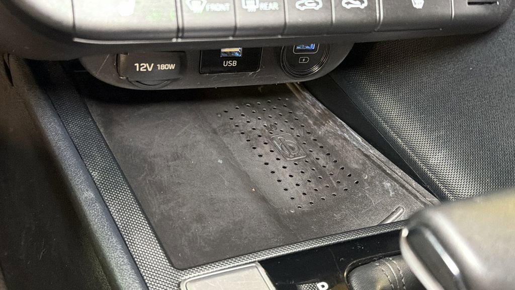 Used 2021 Hyundai Elantra SEL w/ Convenience Package image 28