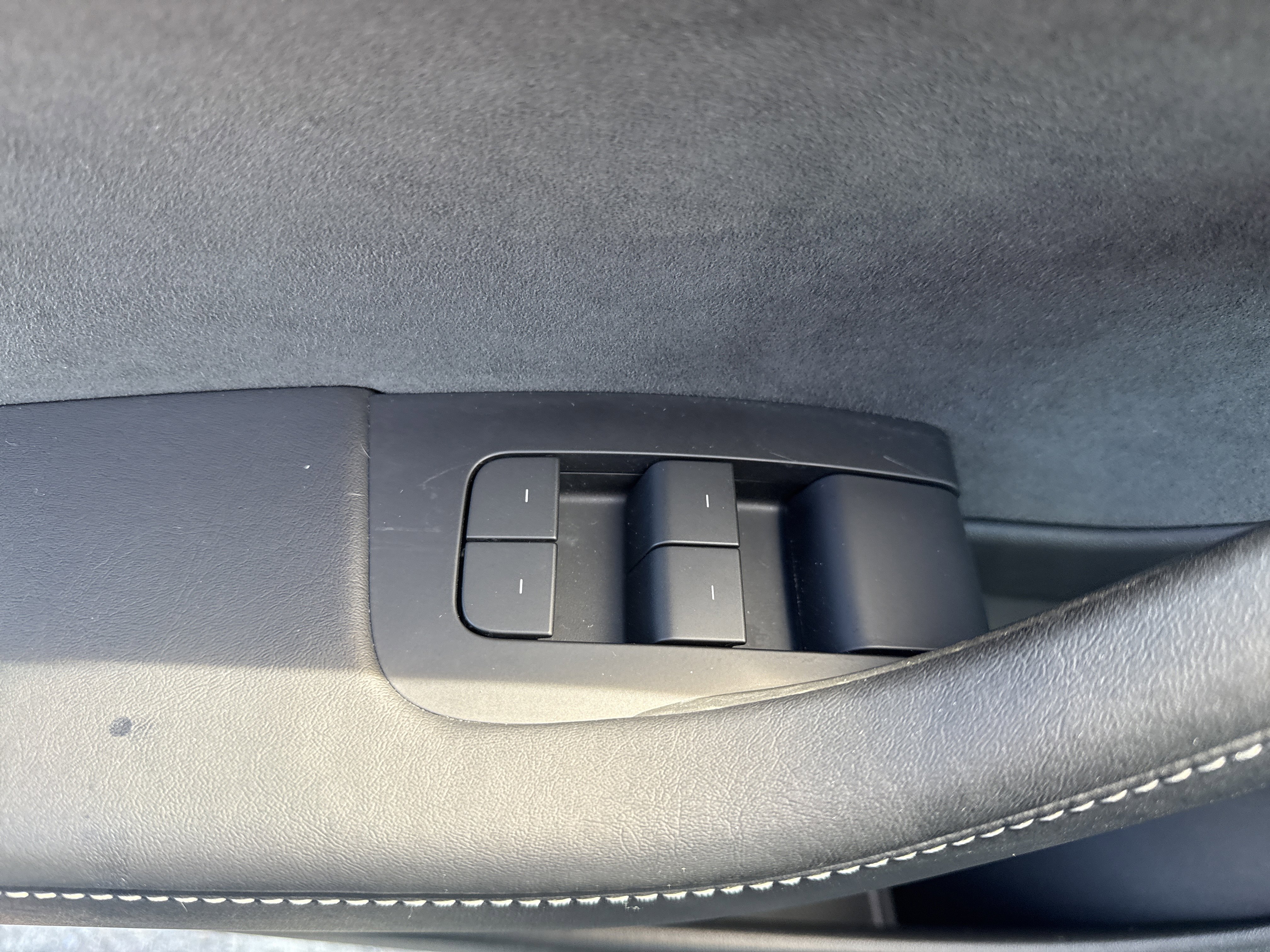 Used 2022 Tesla Model 3 Long Range image 17