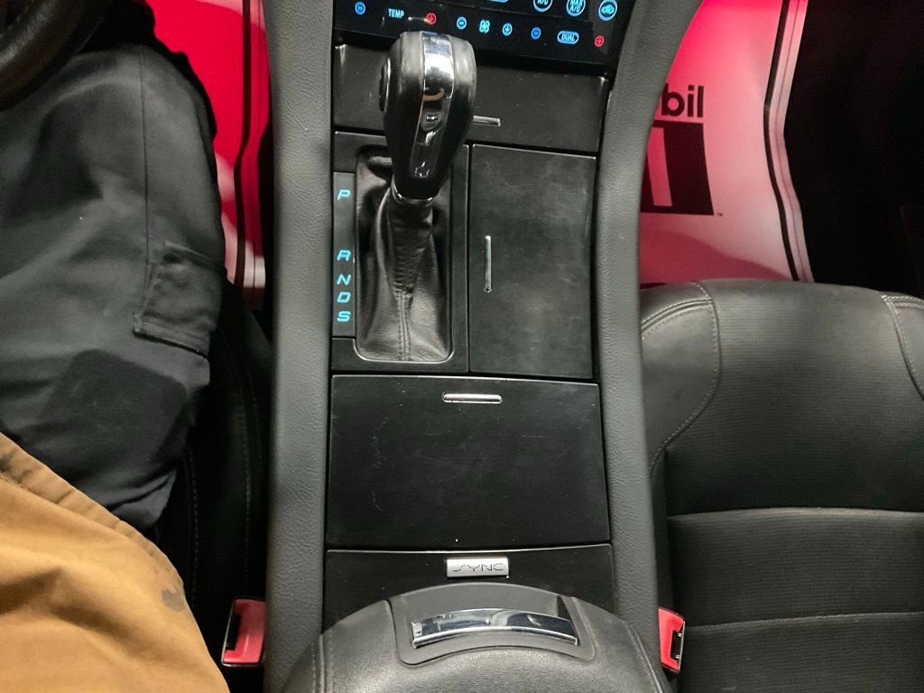 Used 2015 Ford Taurus Limited w/ Equipment Group 301A image 31