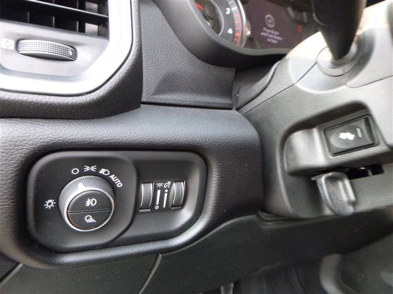 Used 2021 RAM 3500 Laramie image 16