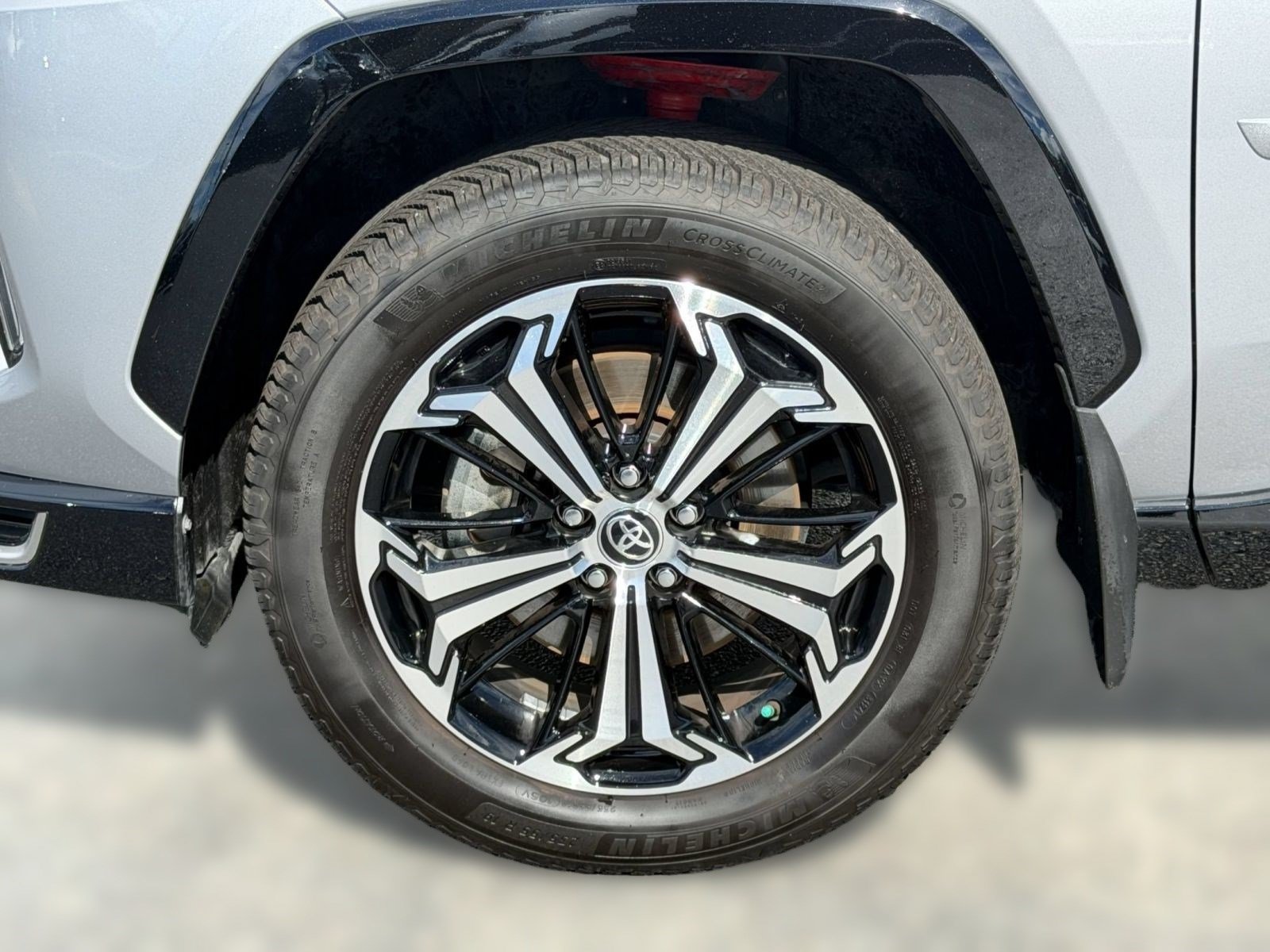 Certified 2021 Toyota RAV4 XSE w/ Premium Package AWD/4WD image 13