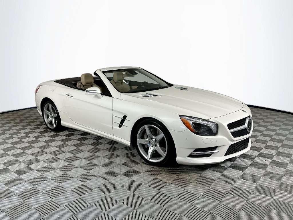 Used 2015 Mercedes-Benz SL 400 image 1