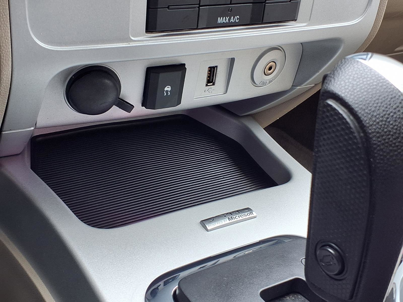 Used 2010 Mercury Mariner Premier image 16