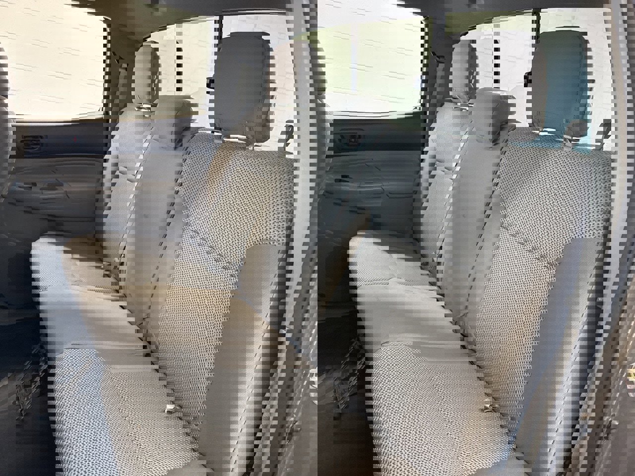 Used 2015 Toyota Tacoma 4x4 Double Cab image 38