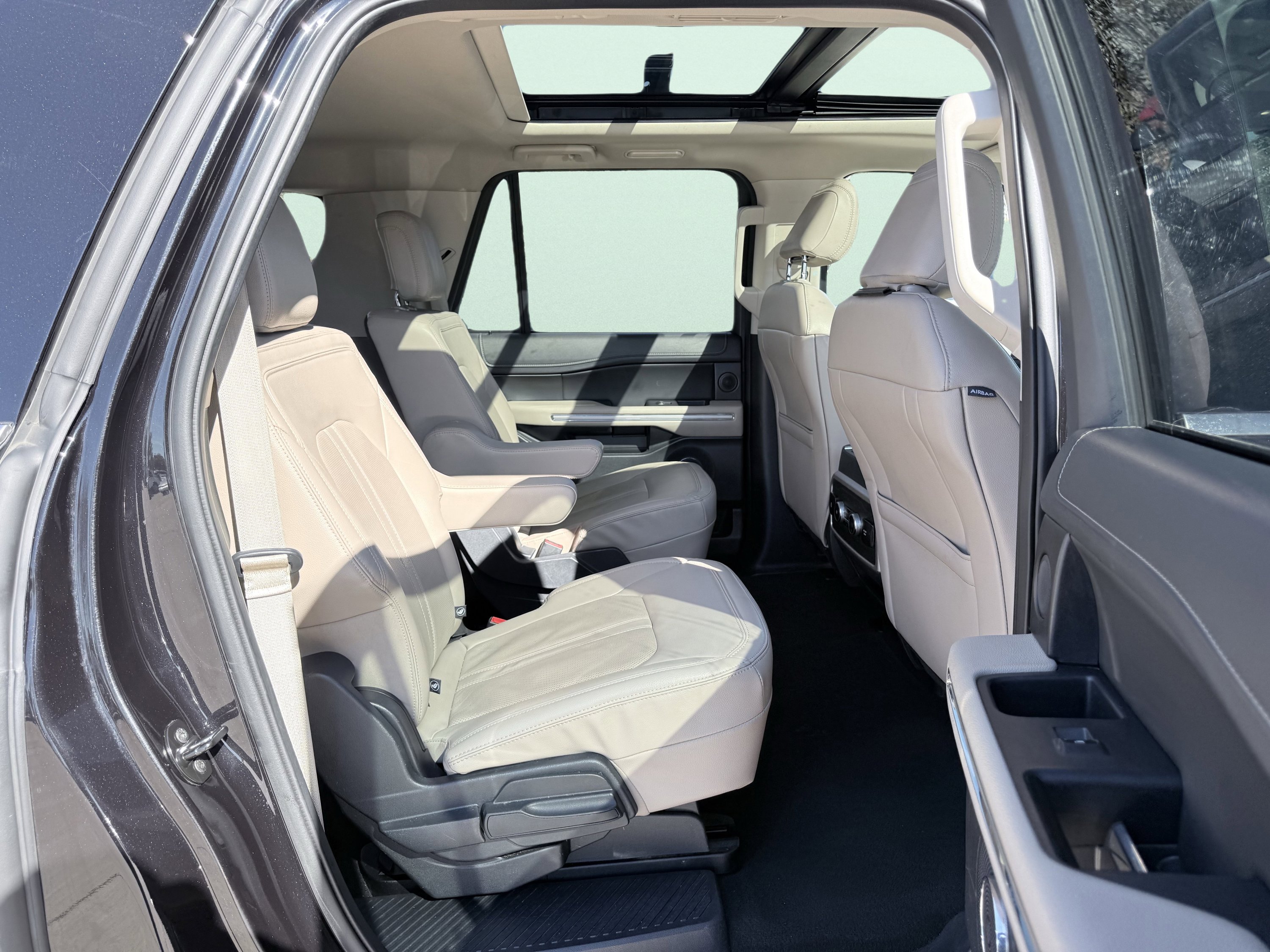 Used 2024 Ford Expedition Max Limited image 43