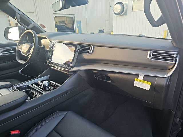 New 2026 Jeep Grand Wagoneer L Limited AWD/4WD image 29