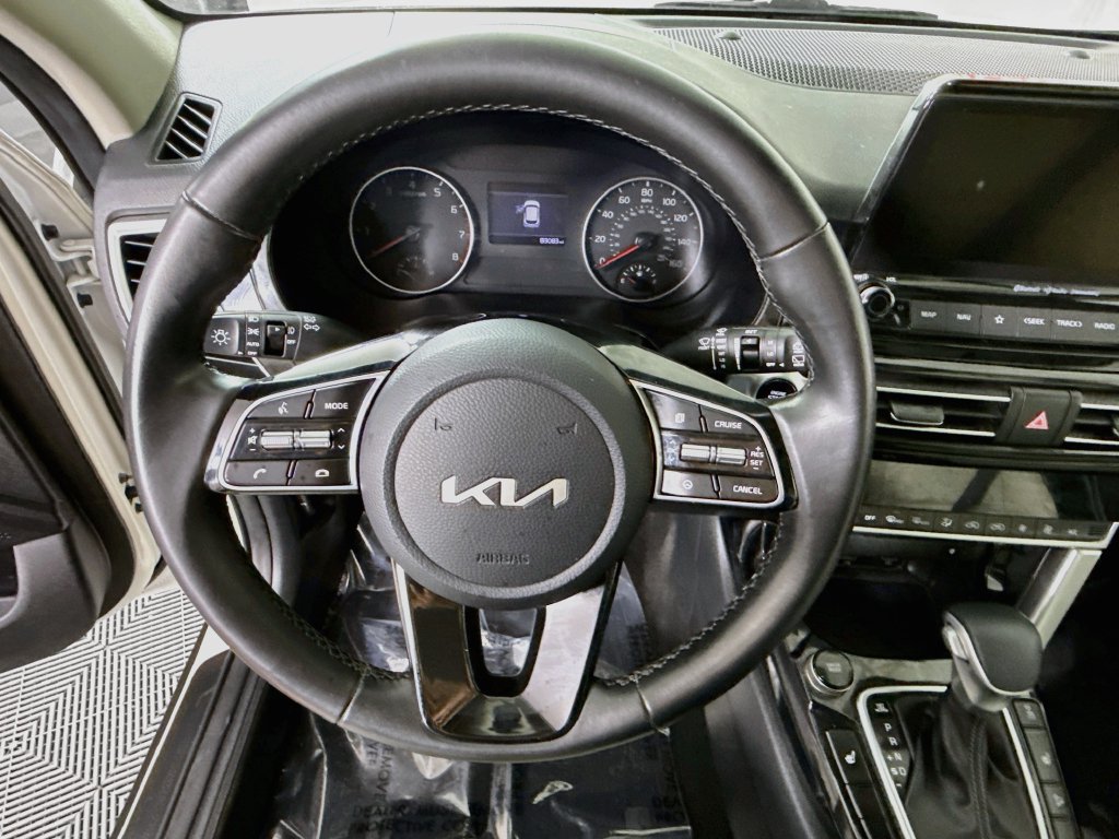 Used 2022 Kia Seltos EX AWD/4WD image 21