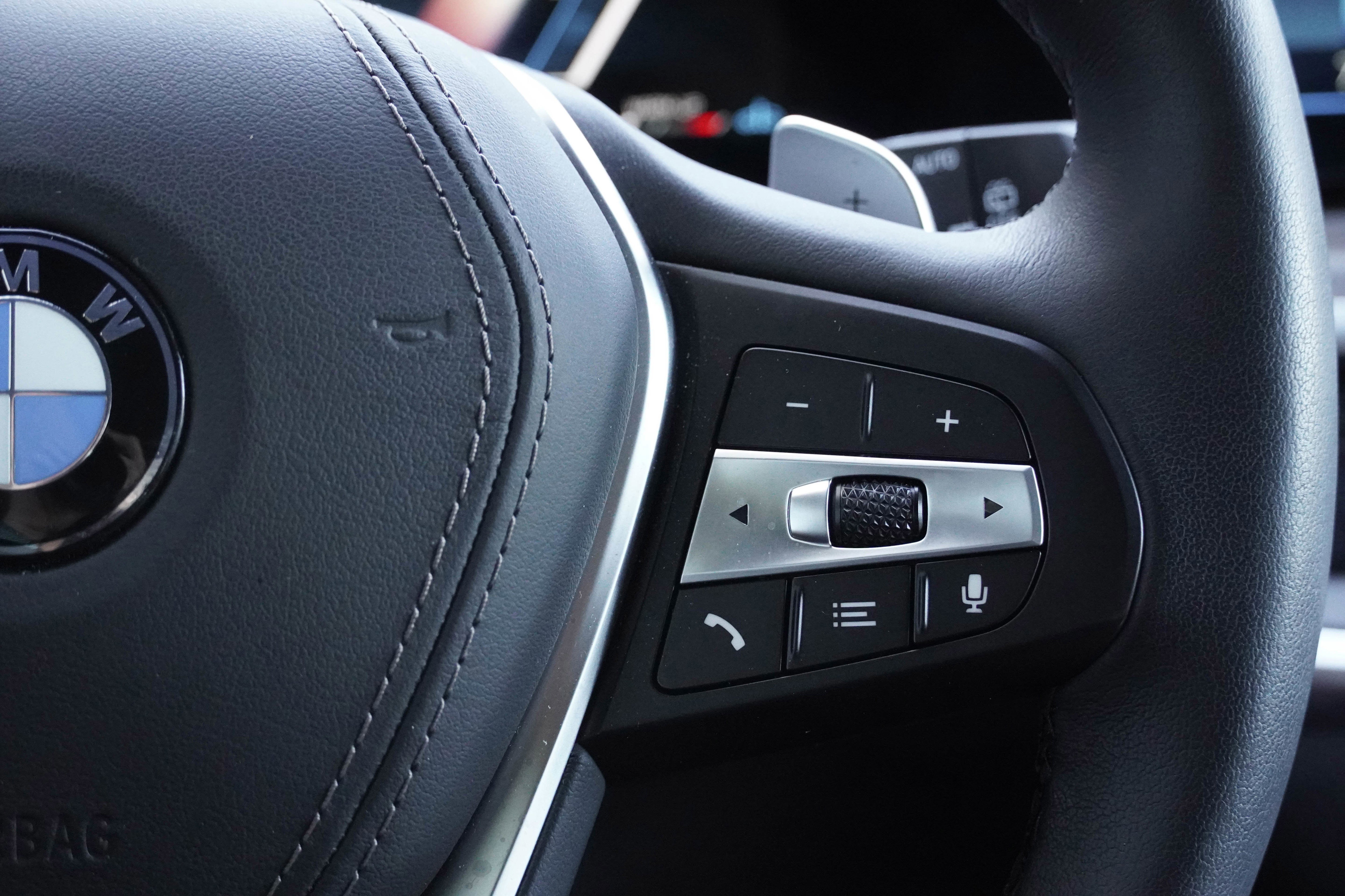 Certified 2025 BMW X5 xDrive40i w/ Climate Comfort Package image 23