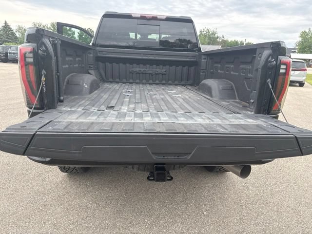 Used 2024 GMC Sierra 2500 AT4X AWD/4WD image 47