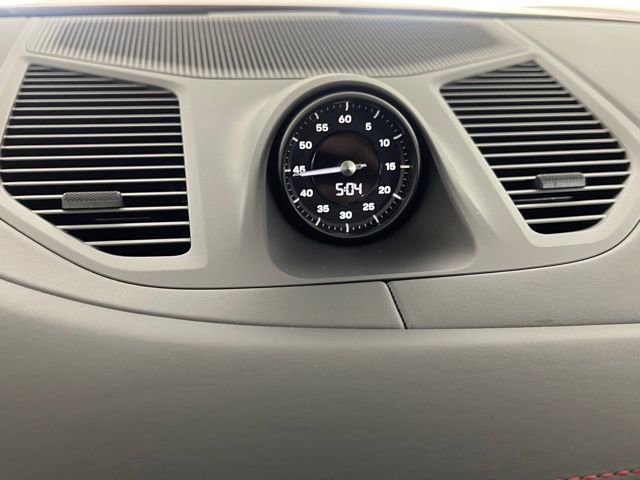 Used 2025 Porsche Cayenne GTS image 40