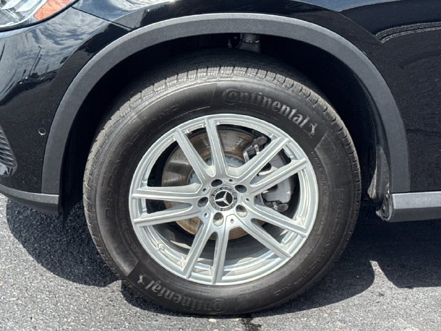 Used 2023 Mercedes-Benz GLC 300 4MATIC image 28