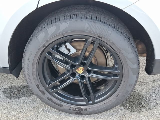 Used 2015 Porsche Macan S AWD/4WD image 29