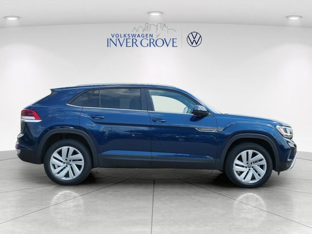 Certified 2023 Volkswagen Atlas Cross Sport SE w/ Panoramic Sunroof Package AWD/4WD image 8