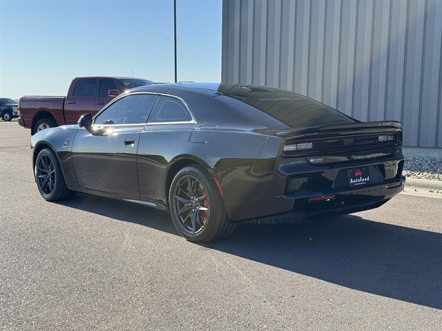 Used 2024 Dodge Charger Daytona Scat Pack w/ Plus Group AWD/4WD image 5