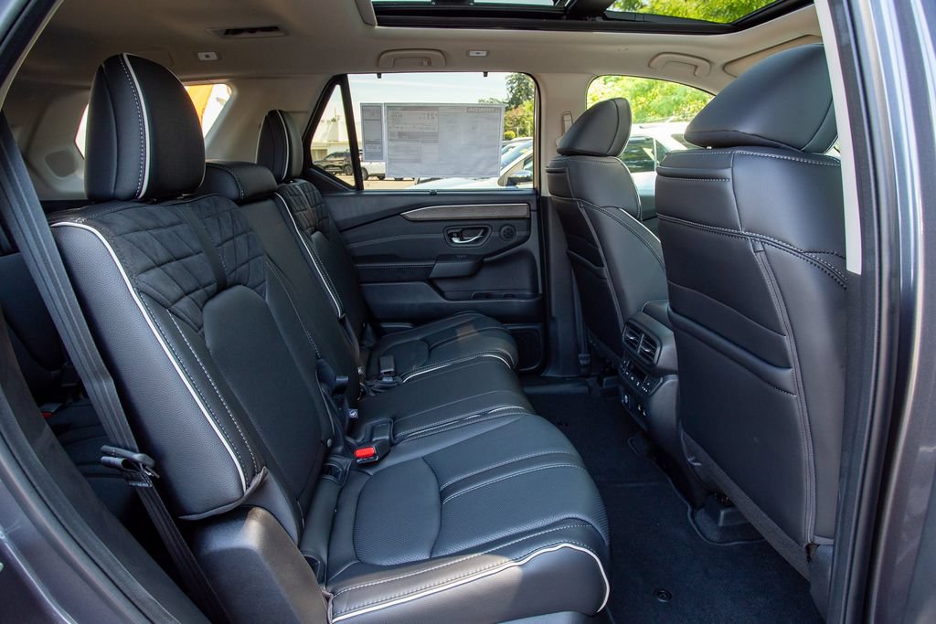 New 2026 Honda Pilot Elite image 15