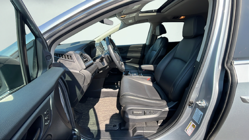 Used 2025 Honda Odyssey EX-L image 17