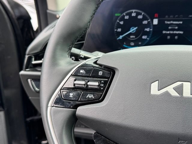 Certified 2024 Kia Niro Wind w/ Wind Preserve Package FWD image 20