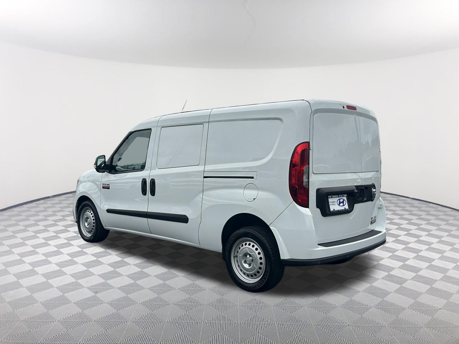 Used 2022 RAM ProMaster City Tradesman FWD image 7