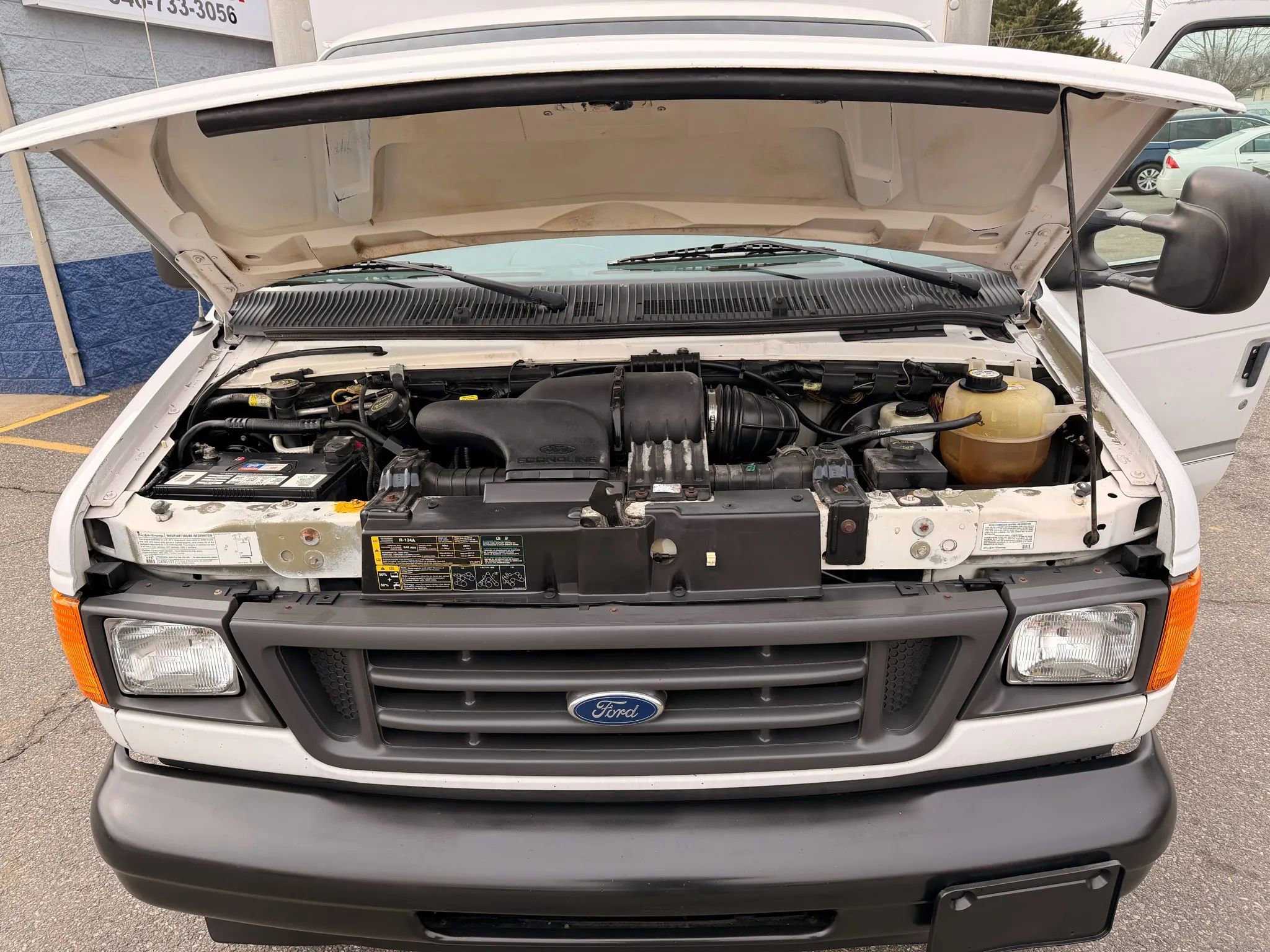 Used 2003 Ford E-350 and Econoline 350 Super Duty image 13