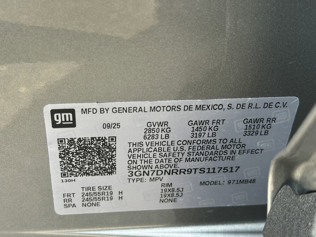 New 2026 Chevrolet Equinox EV LT image 25