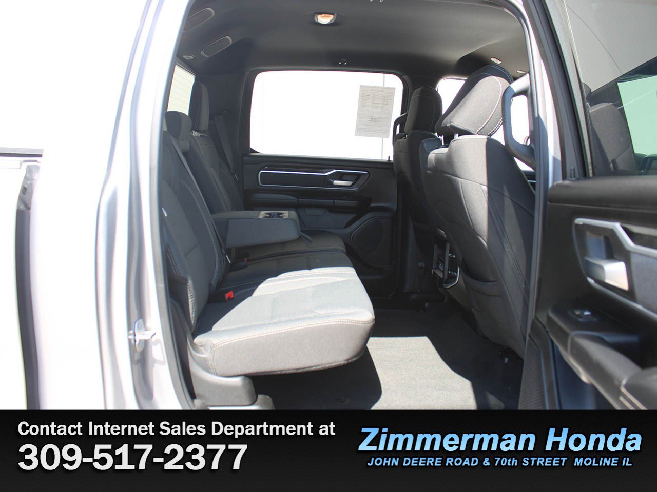 Used 2023 RAM 1500 Big Horn AWD/4WD image 7