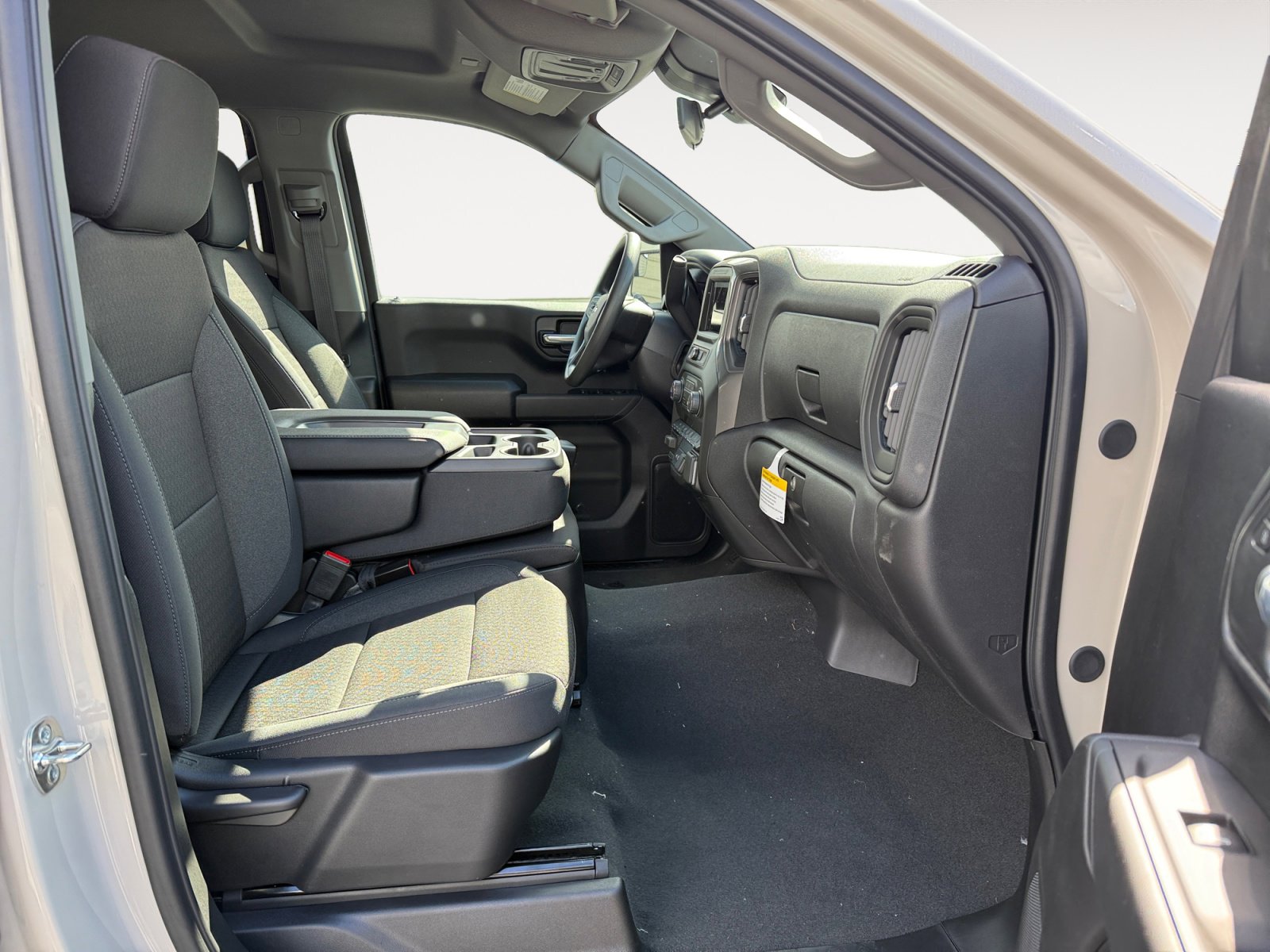 New 2026 Chevrolet Silverado 1500 Custom Trail Boss w/ Dark Appearance Package image 19