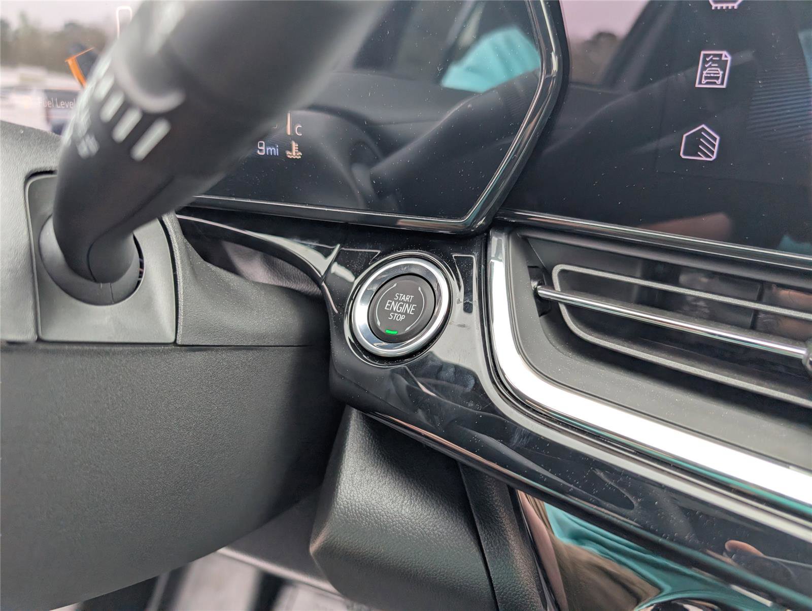 New 2026 Chevrolet Trax RS w/ Sunroof Package image 22