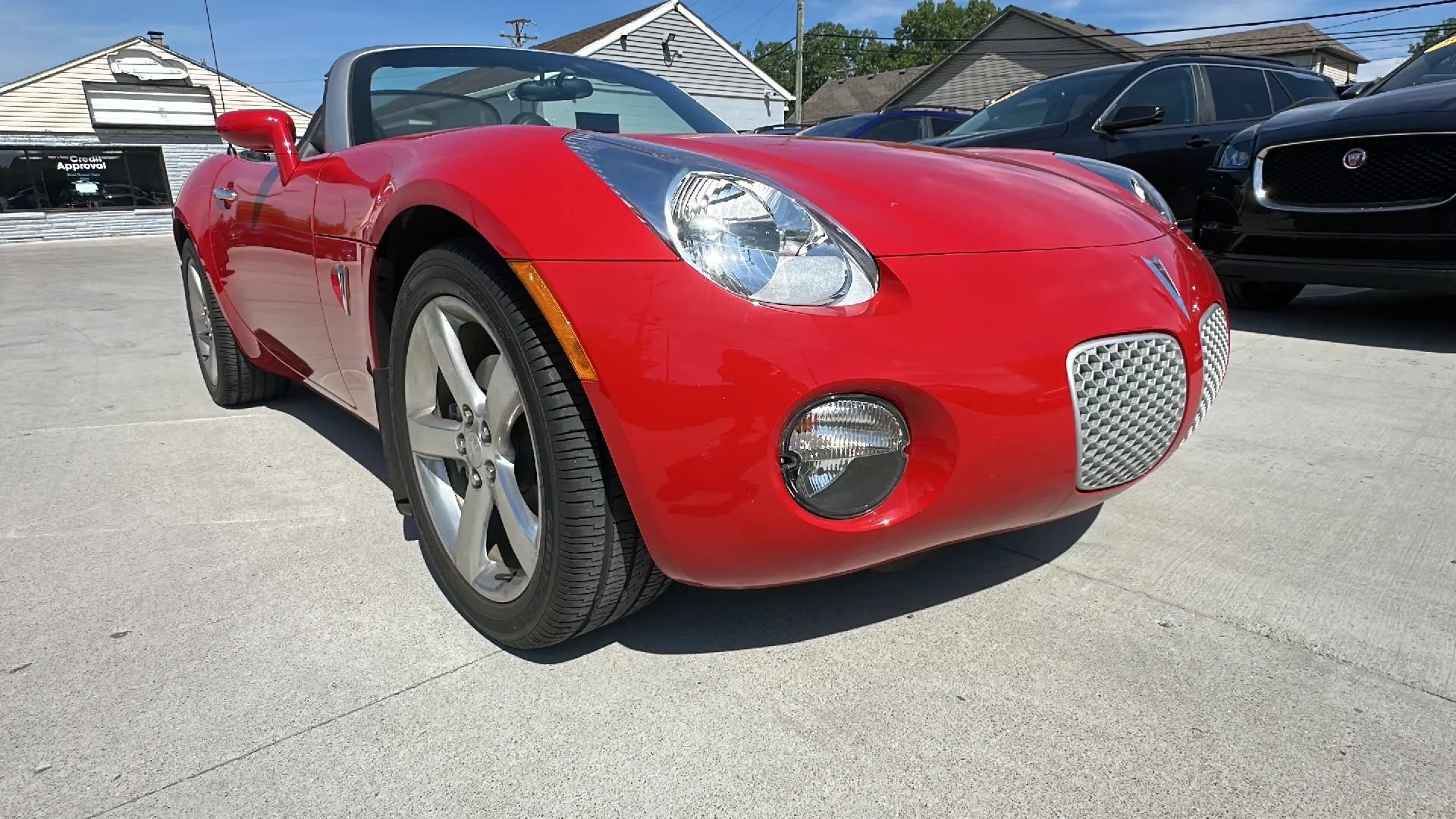 Used 2006 Pontiac Solstice Convertible w/ Premium Package RWD image 19