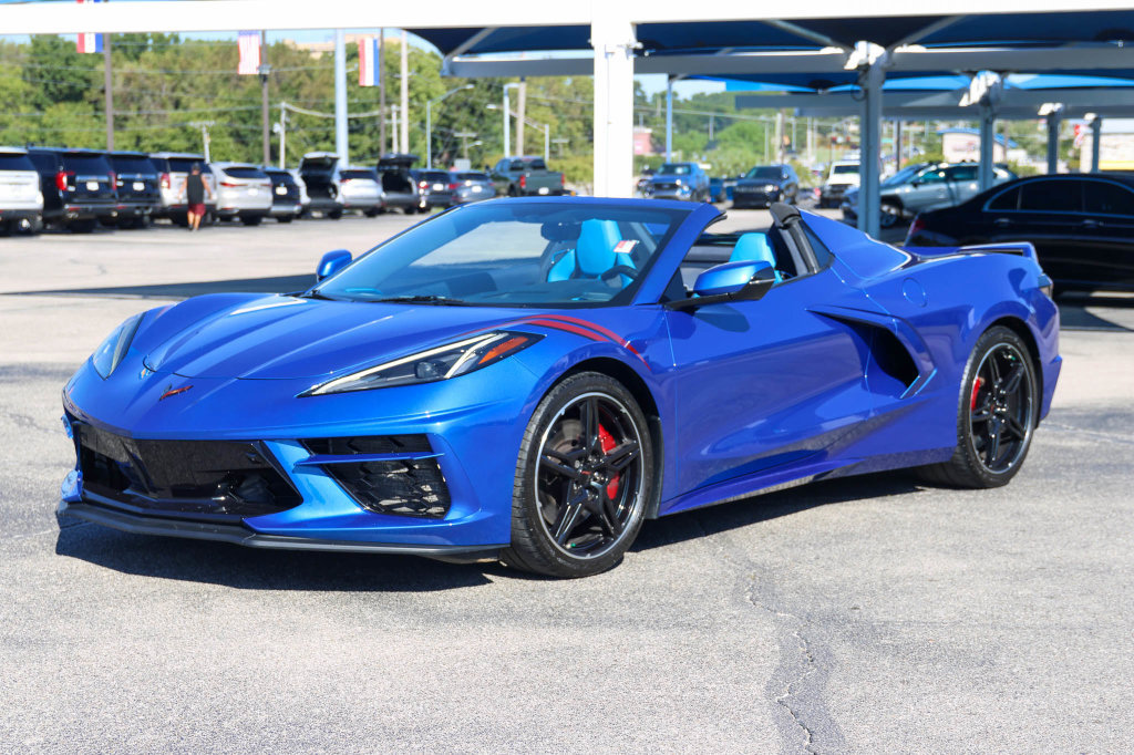 Used 2022 Chevrolet Corvette Stingray Premium Conv w/ Z51 Performance Package RWD image 10