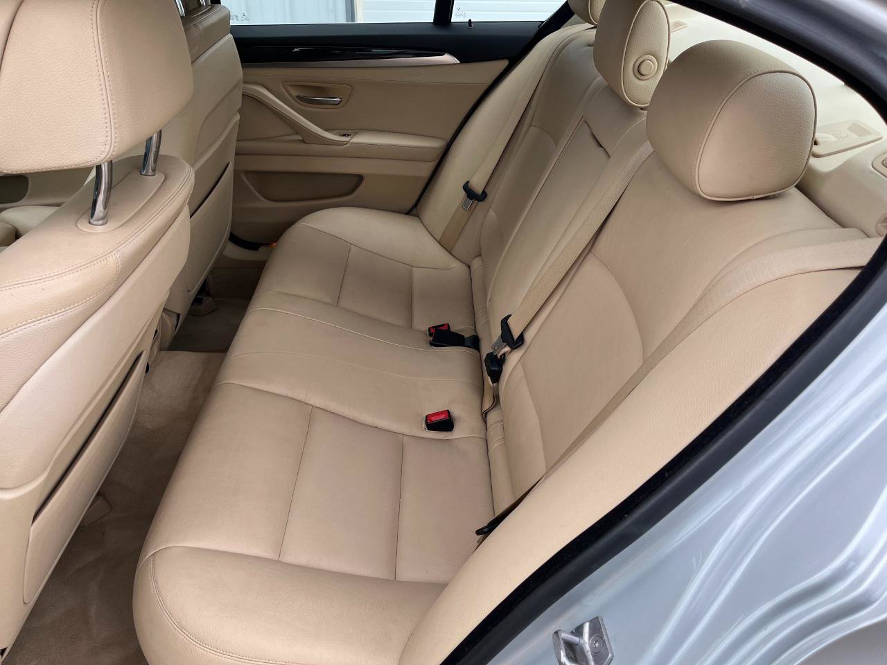 Used 2014 BMW 535d xDrive AWD/4WD image 13