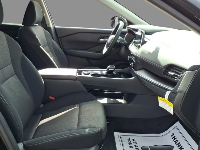 Used 2026 Nissan Rogue SV image 13