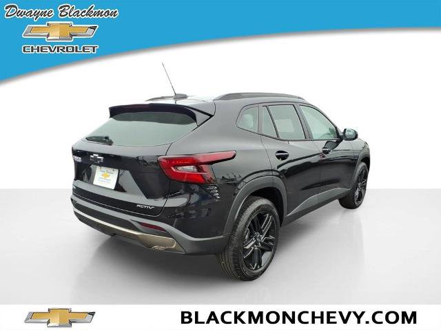 New 2026 Chevrolet Trax ACTIV w/ Driver Confidence Package FWD image 3