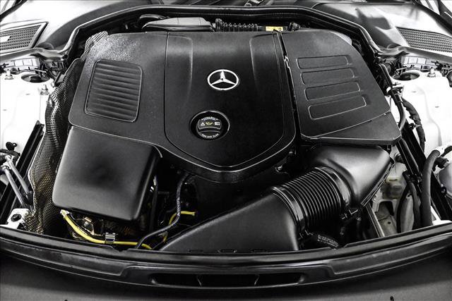 Certified 2025 Mercedes-Benz C 300 4MATIC Sedan image 24