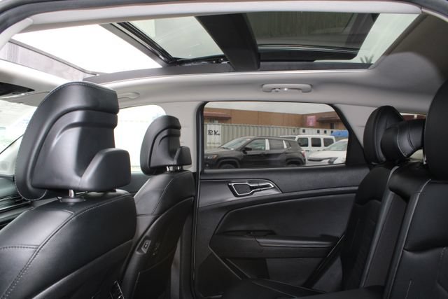 Used 2024 Kia Sportage SX FWD image 34