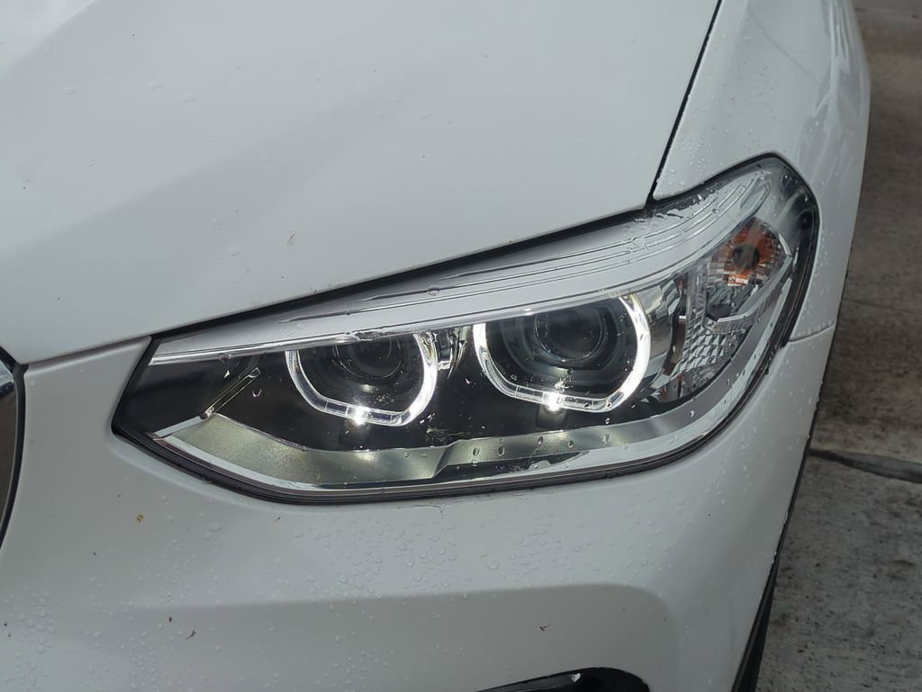 Used 2021 BMW X3 sDrive30i image 6