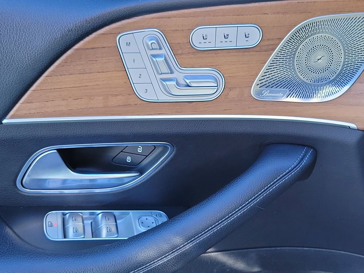 Certified 2022 Mercedes-Benz GLS 450 4MATIC image 23