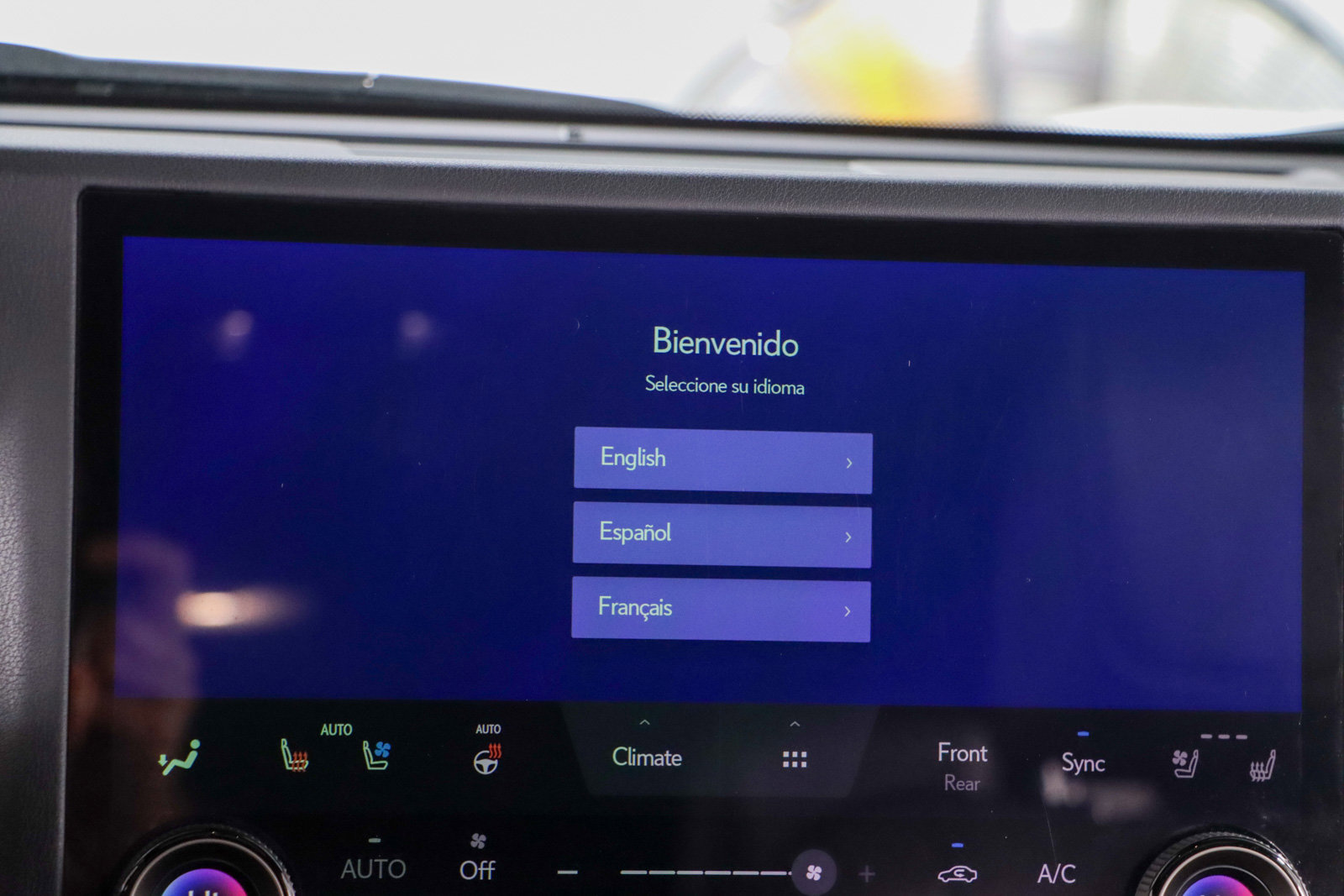 Used 2025 Lexus GX 550 w/ Accessory Package (2T) image 20