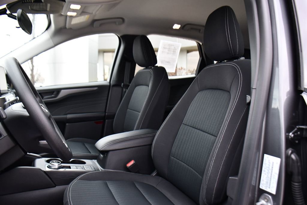 Used 2023 Ford Escape AWD image 13