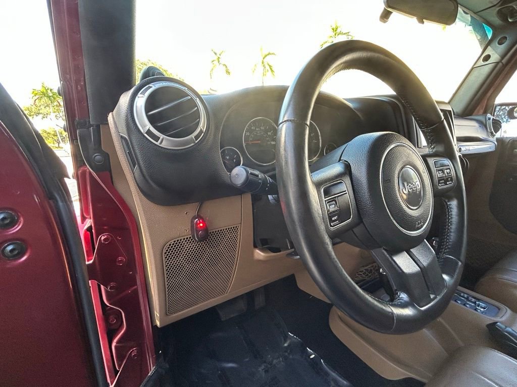 Used 2012 Jeep Wrangler Sahara image 17