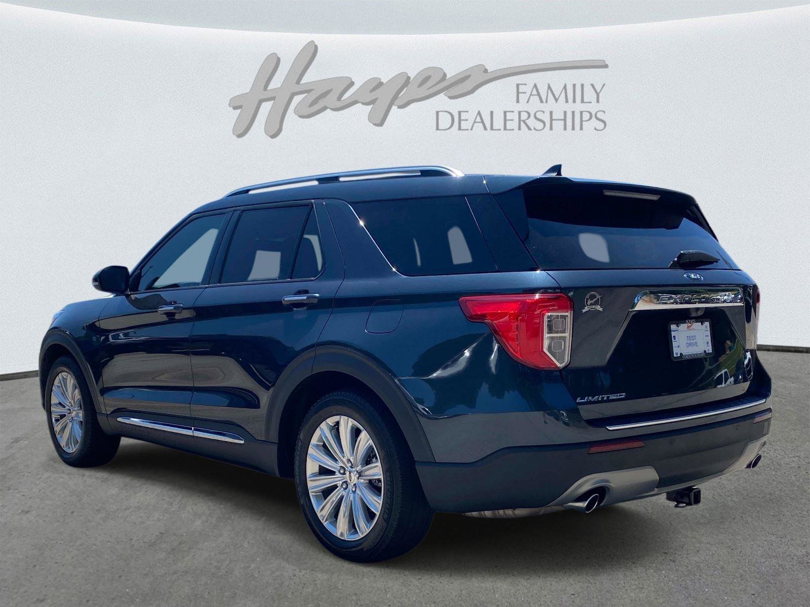 Used 2023 Ford Explorer Limited w/ Limited Technology Package RWD image 8