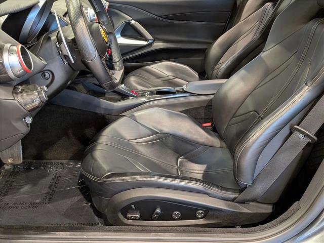 Used 2018 Ferrari 812 Superfast image 16