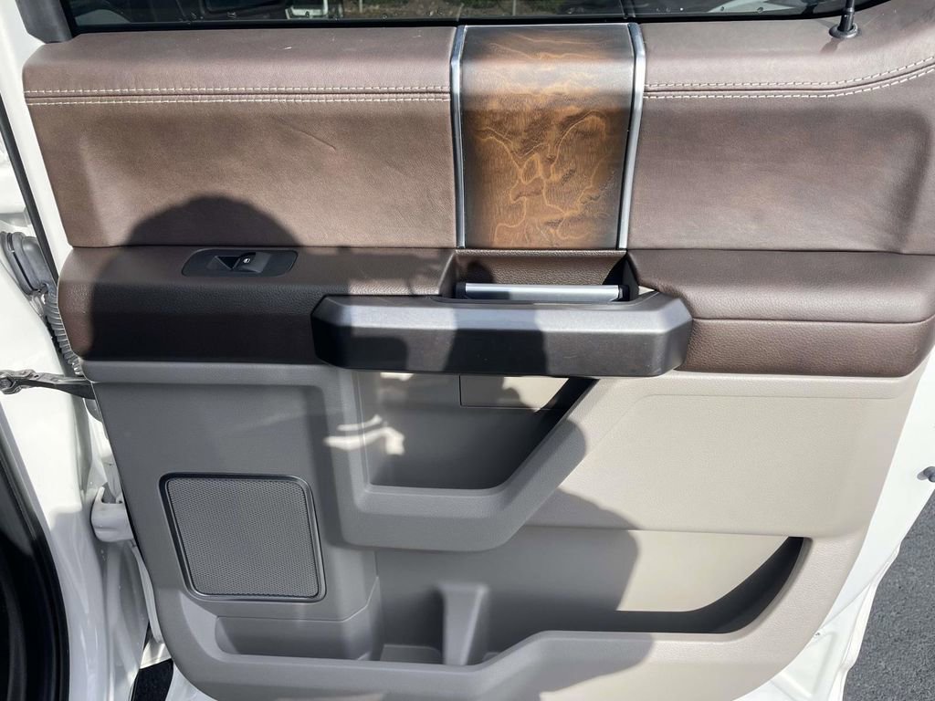 Used 2019 Ford F150 Limited image 43